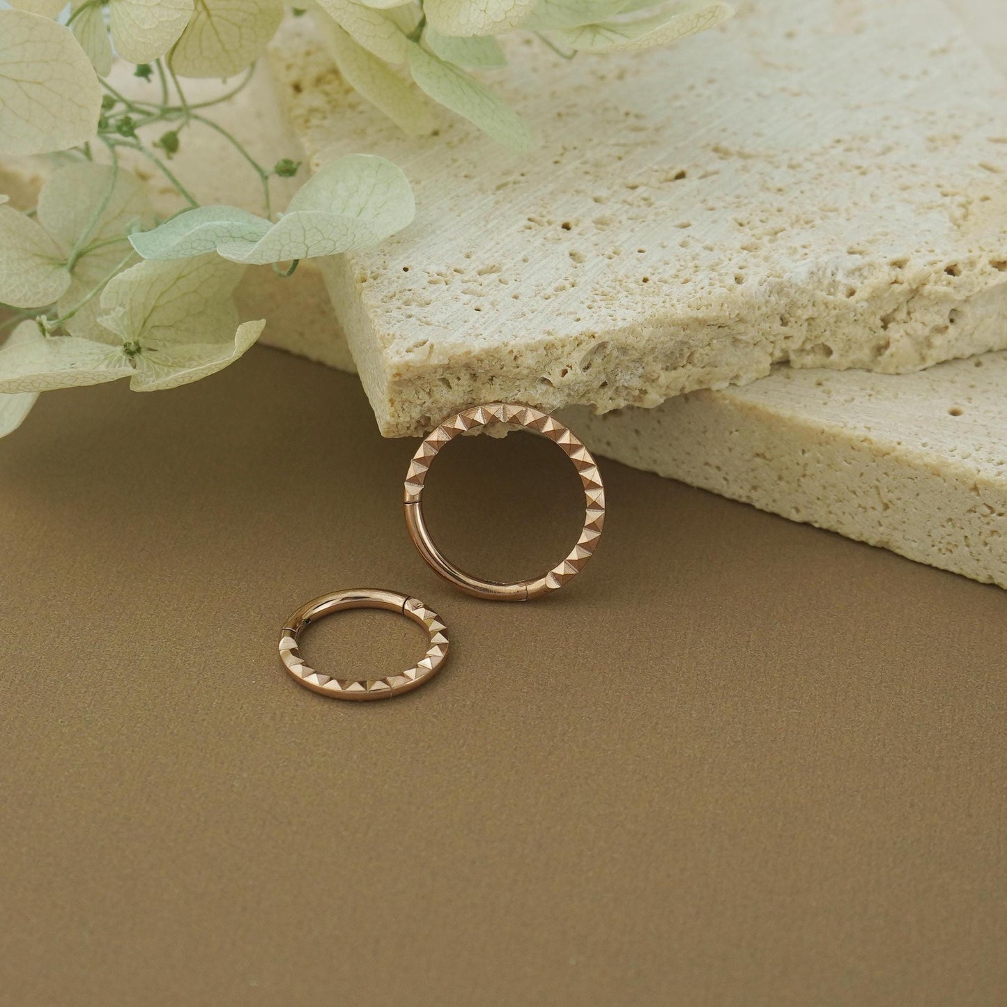 1 pc of 16G Hinged Stainless Steel Square/Pyramid Cut Daith Earring Hoop, 4 Finishes, Helix Cartilage Clicker, Front-Facing Septum Nose Ring