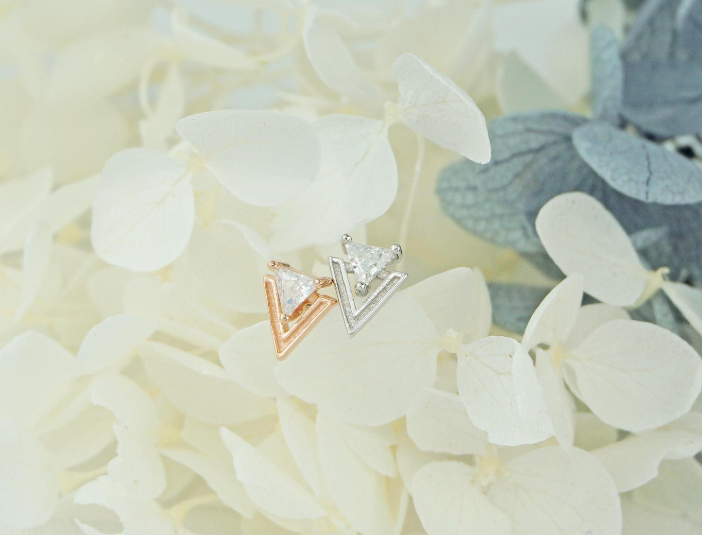 Pair of Double Triangle Arrowhead Stud Earring in Sterling Silver or Plated Rose Gold