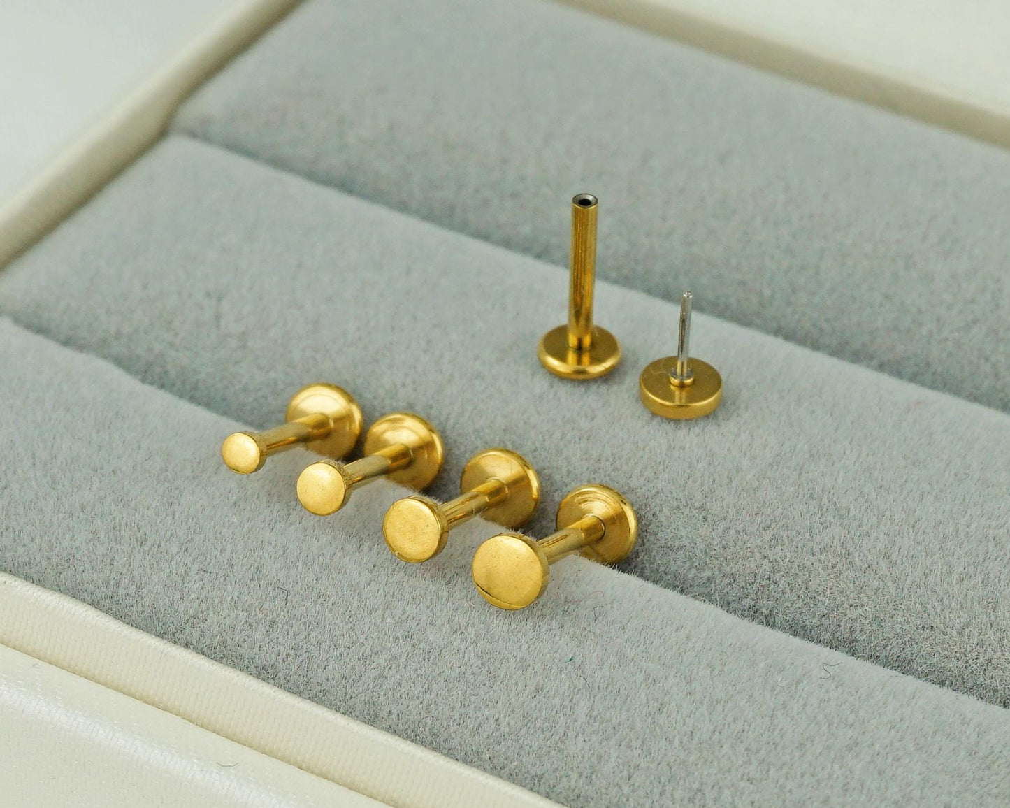 1 pc of Tiny Stainless Steel Round Disc Stud Earring in Steel or Golden Finish, Simple Geometric Push Pin Piercing, 5 Sizes