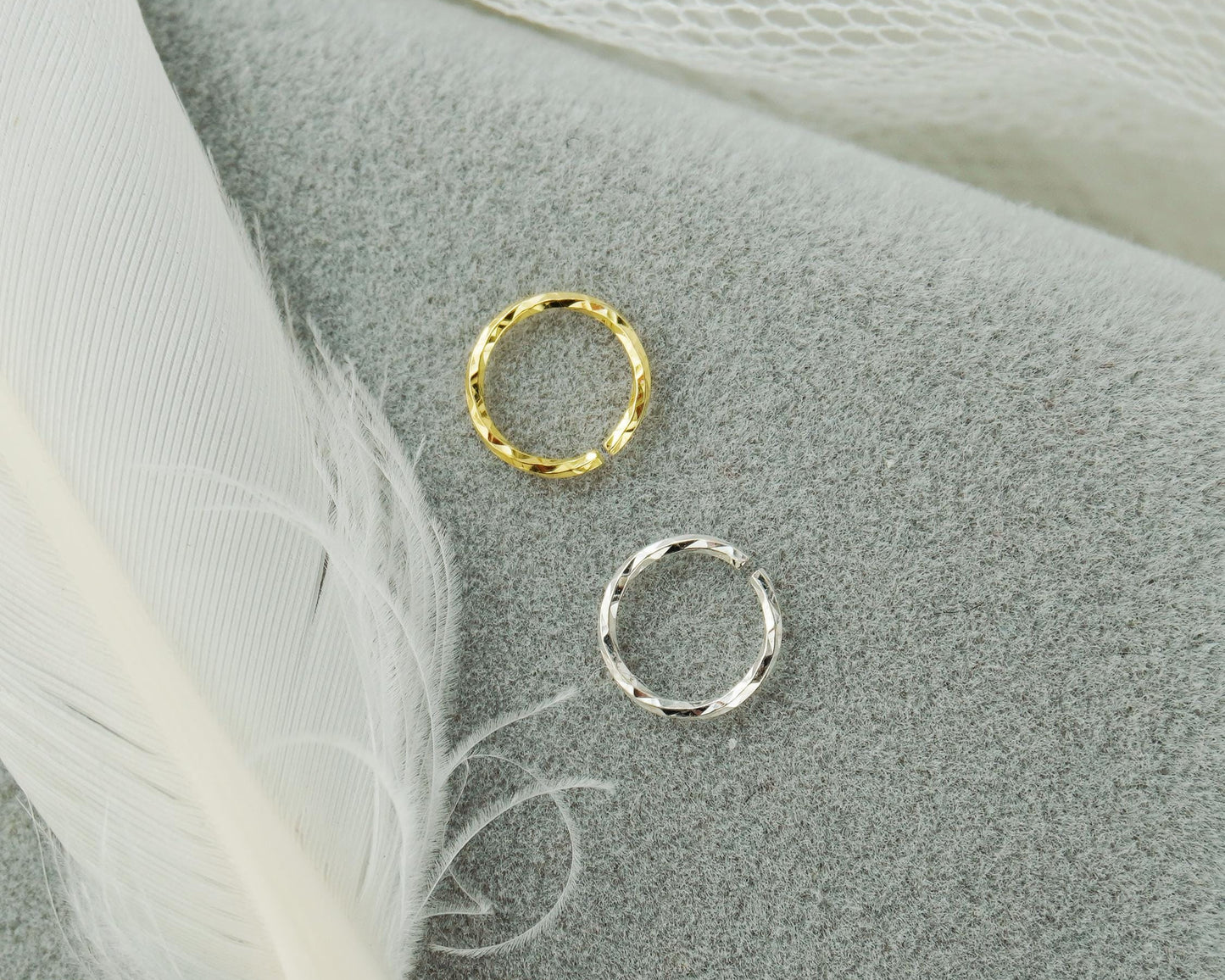 1 pc of 20G Tiny Thin Textured Twisted Nose Septum Hoop Ring in Sterling Silver or Plated Gold, Diamond Cut Cartilage Helix Tragus Earring, 6/8/10mm