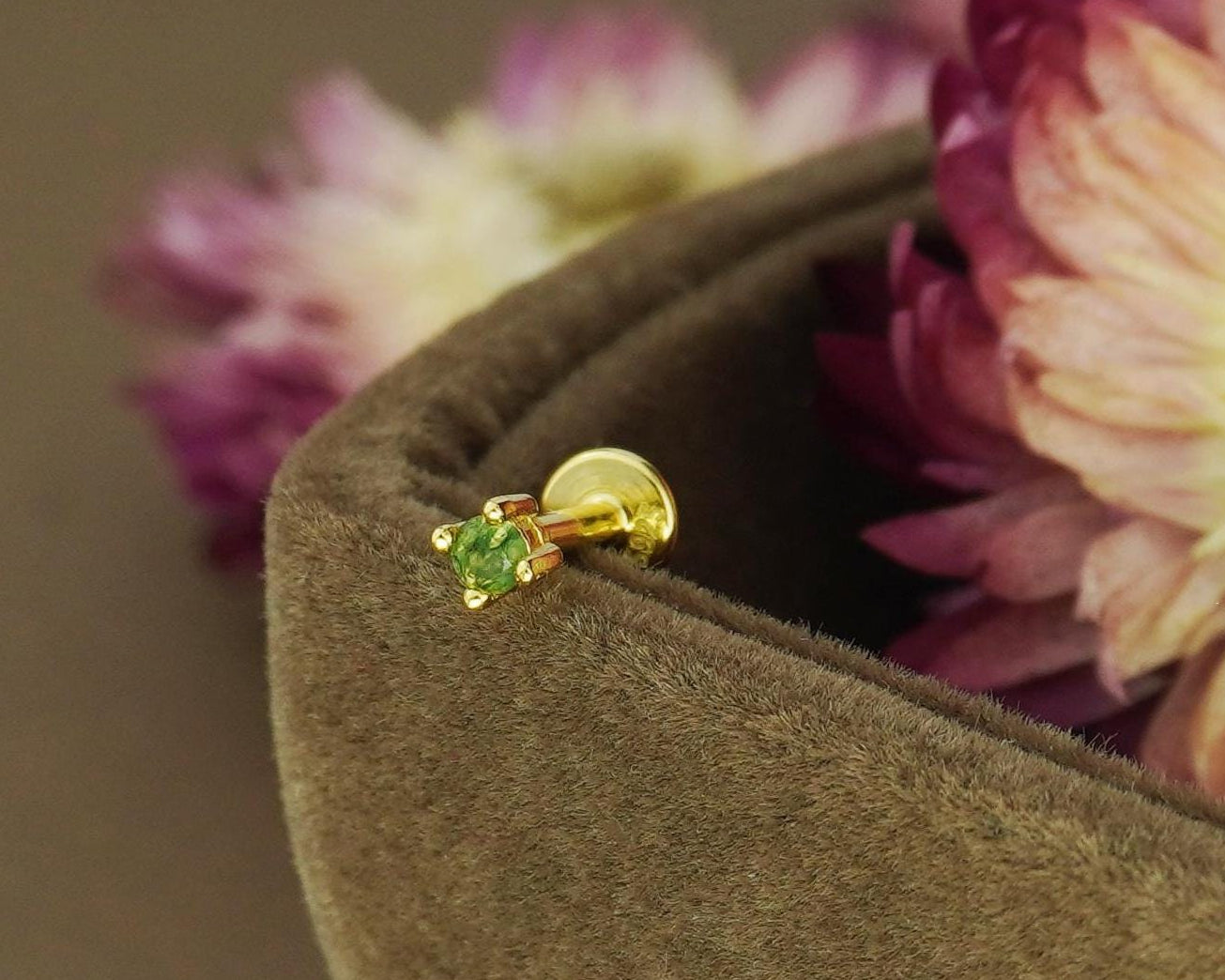 1 pc of Natural Green Moss Agate 4 Prong Solitaire Stud Earring in Gold Plated over Sterling Silver, Cartilage Helix Lobe Piercing