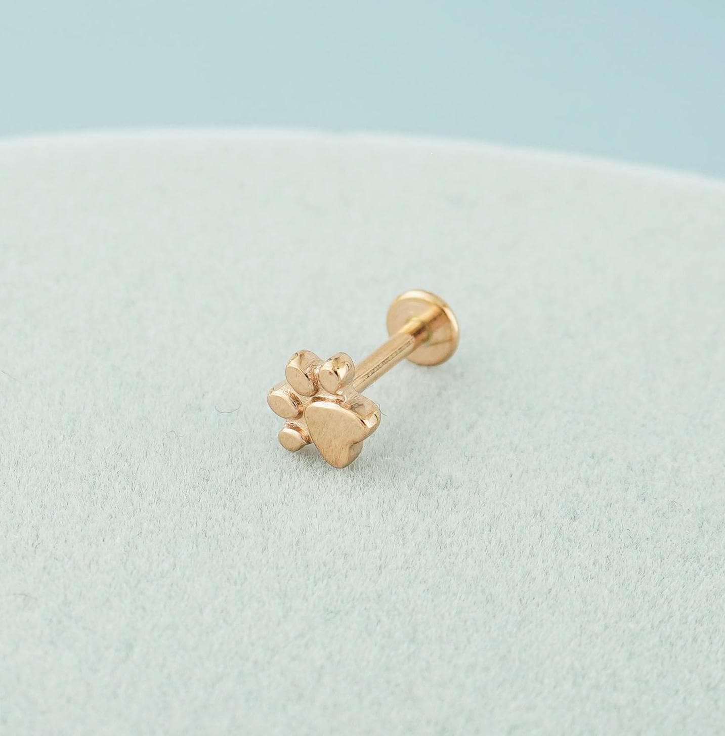 1 pc of Paw Print Stainless Steel Flat Screw Back Stud Earring in Steel, Gold, Black or Rose Gold, 16Gauge 6mm/8mm Post