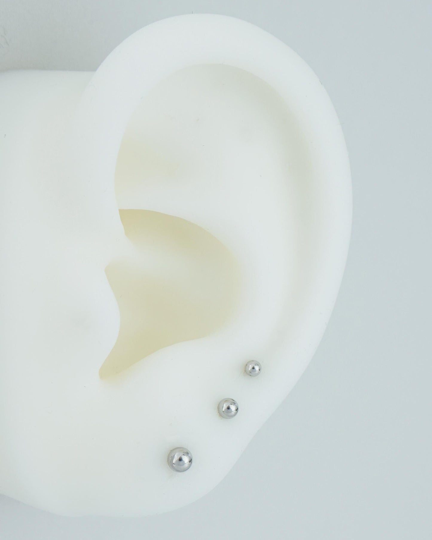 1 pc of Tiny Stainless Steel Ball Shape Push-in Stud Earring in Steel or Golden Finish, 3 Sizes