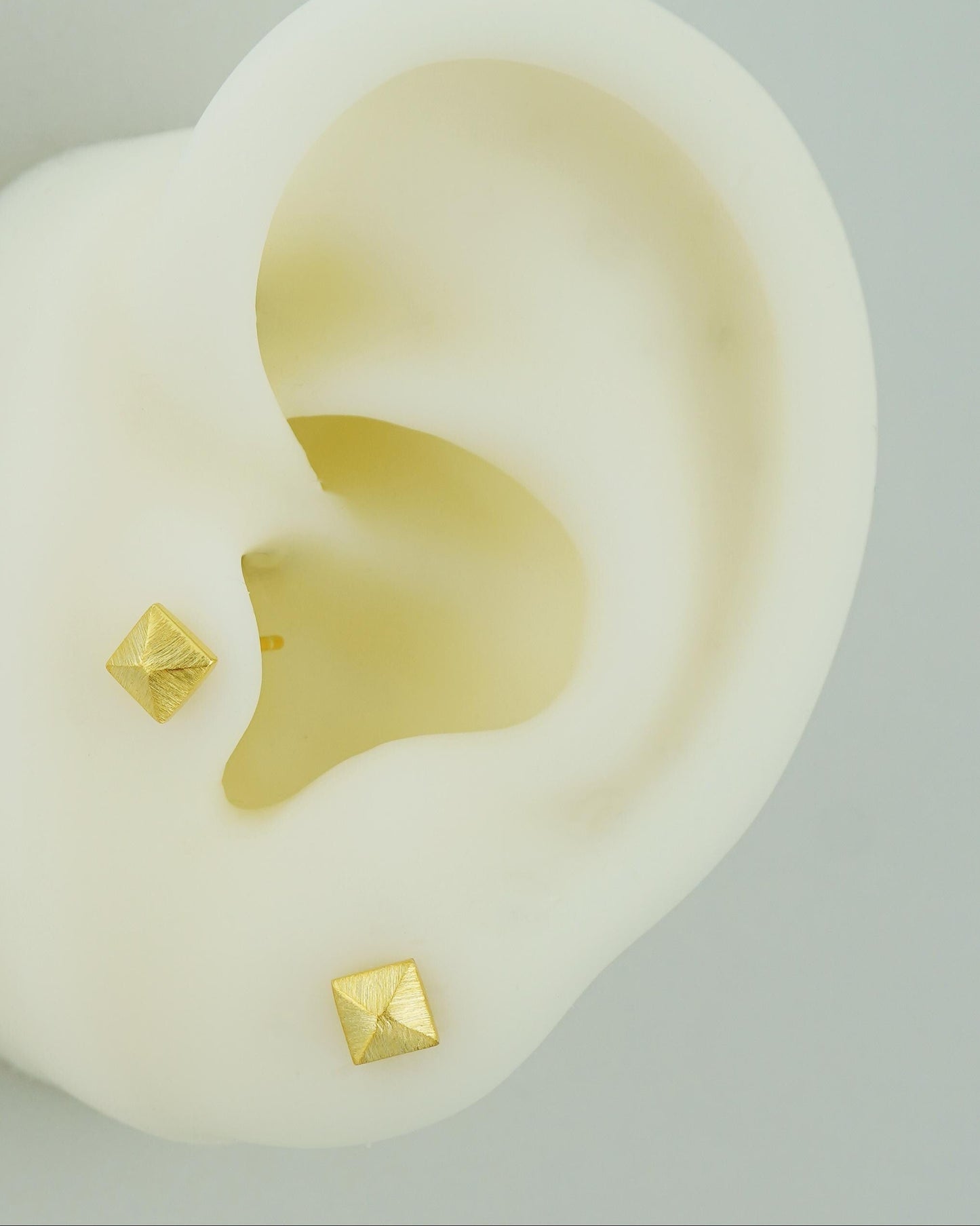 Pair of Sterling Silver Textured Pyramid Rivet Stud Earrings in Rhodium or 14ct Gold Plated
