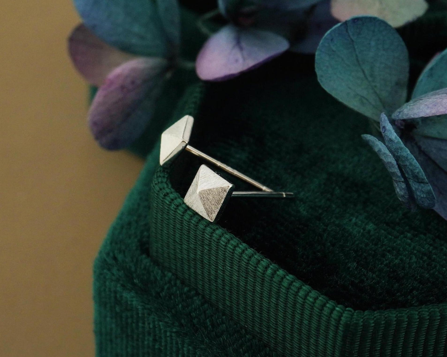 Pair of Sterling Silver Textured Pyramid Rivet Stud Earrings in Rhodium or 14ct Gold Plated