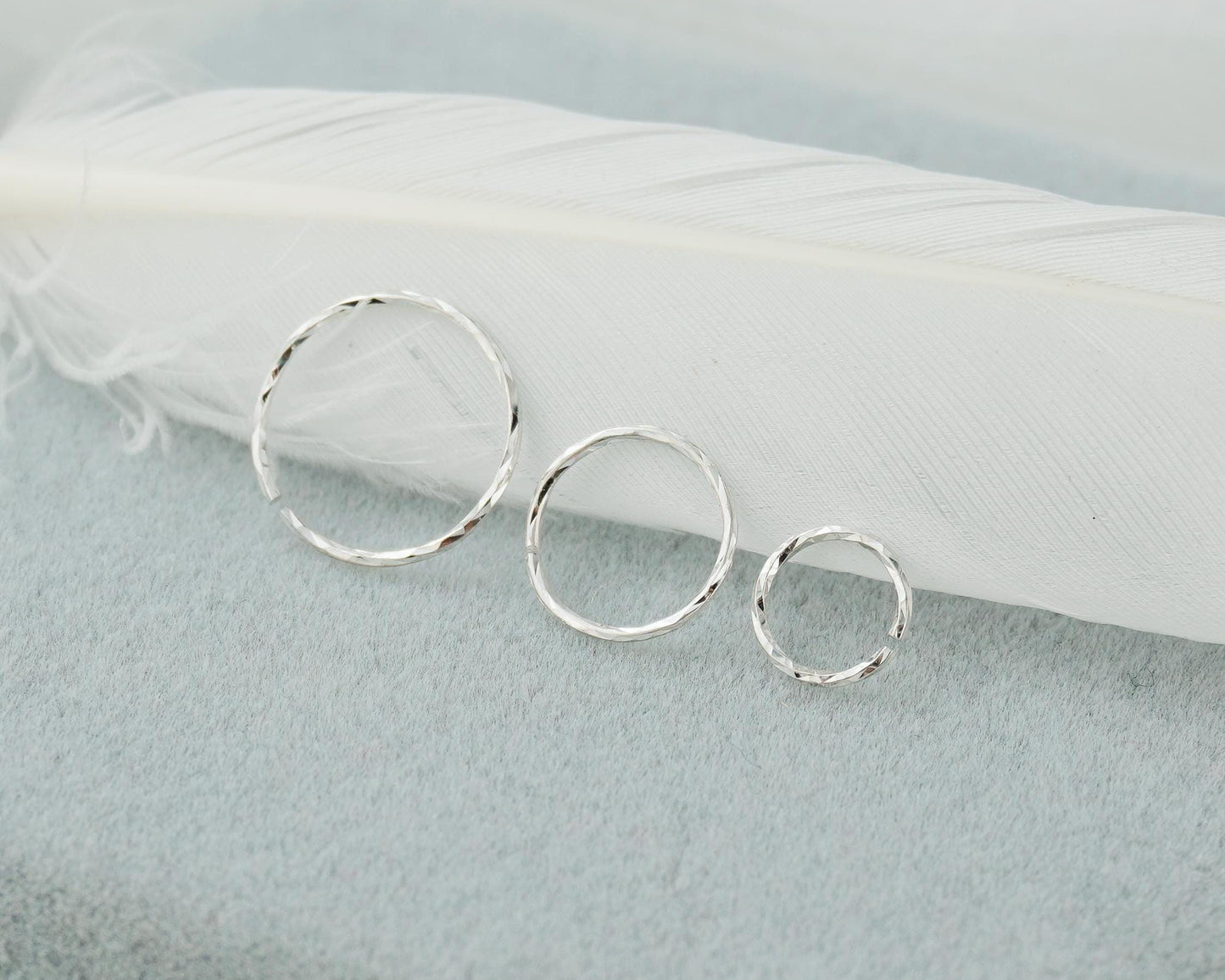 1 pc of 20G Tiny Thin Textured Twisted Nose Septum Hoop Ring in Sterling Silver or Plated Gold, Diamond Cut Cartilage Helix Tragus Earring, 6/8/10mm