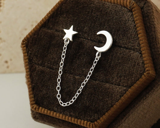 1 pc of Tiny Crescent Moon and Star on Link Chain Duo Stud Earring in Sterling Silver