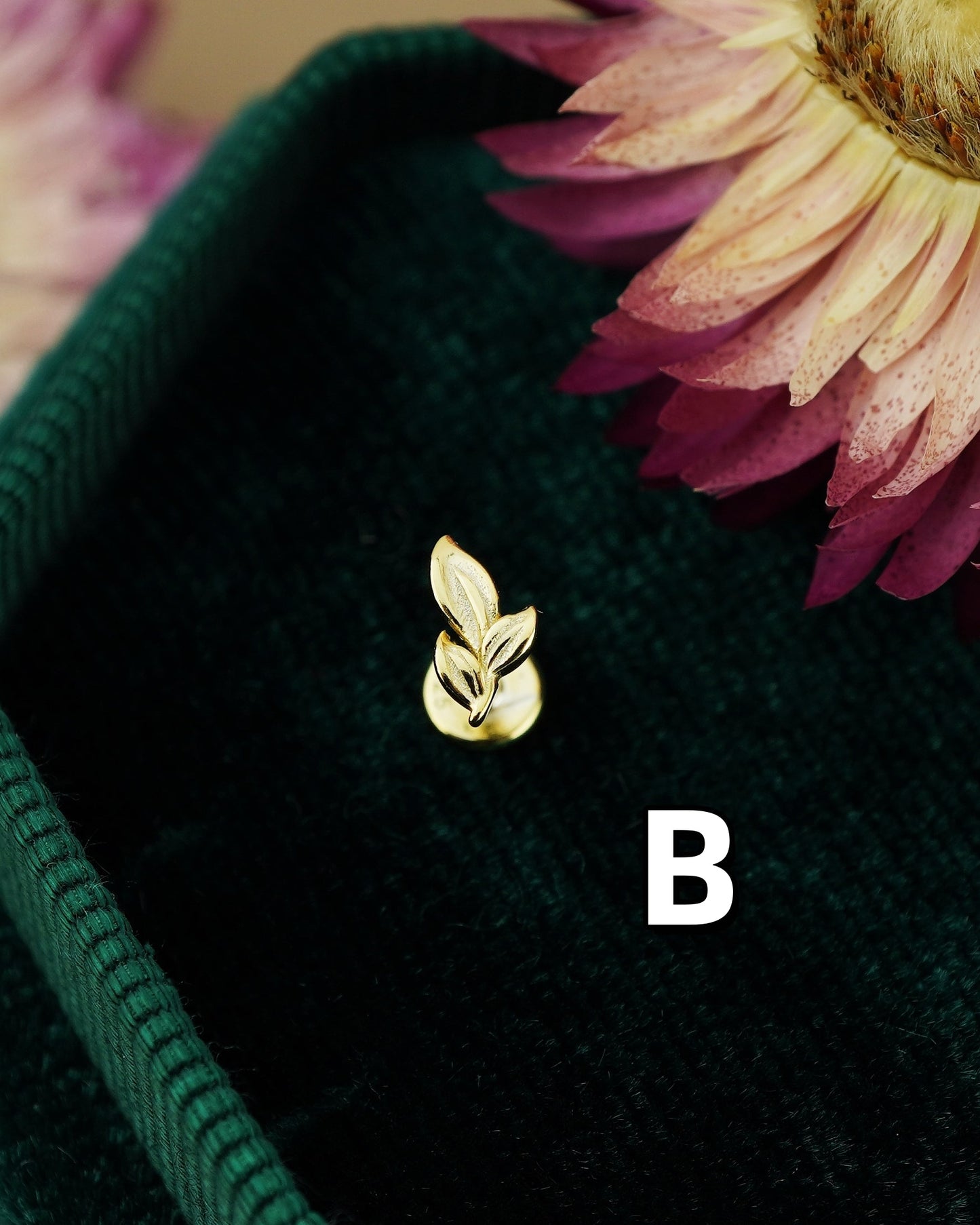 1 pc of Sterling Silver Leaf Stud Earring in 18ct Gold Plated, Tiny Delicate Nature Inspired Earlobe Cartilage Tragus Piercing Jewelry