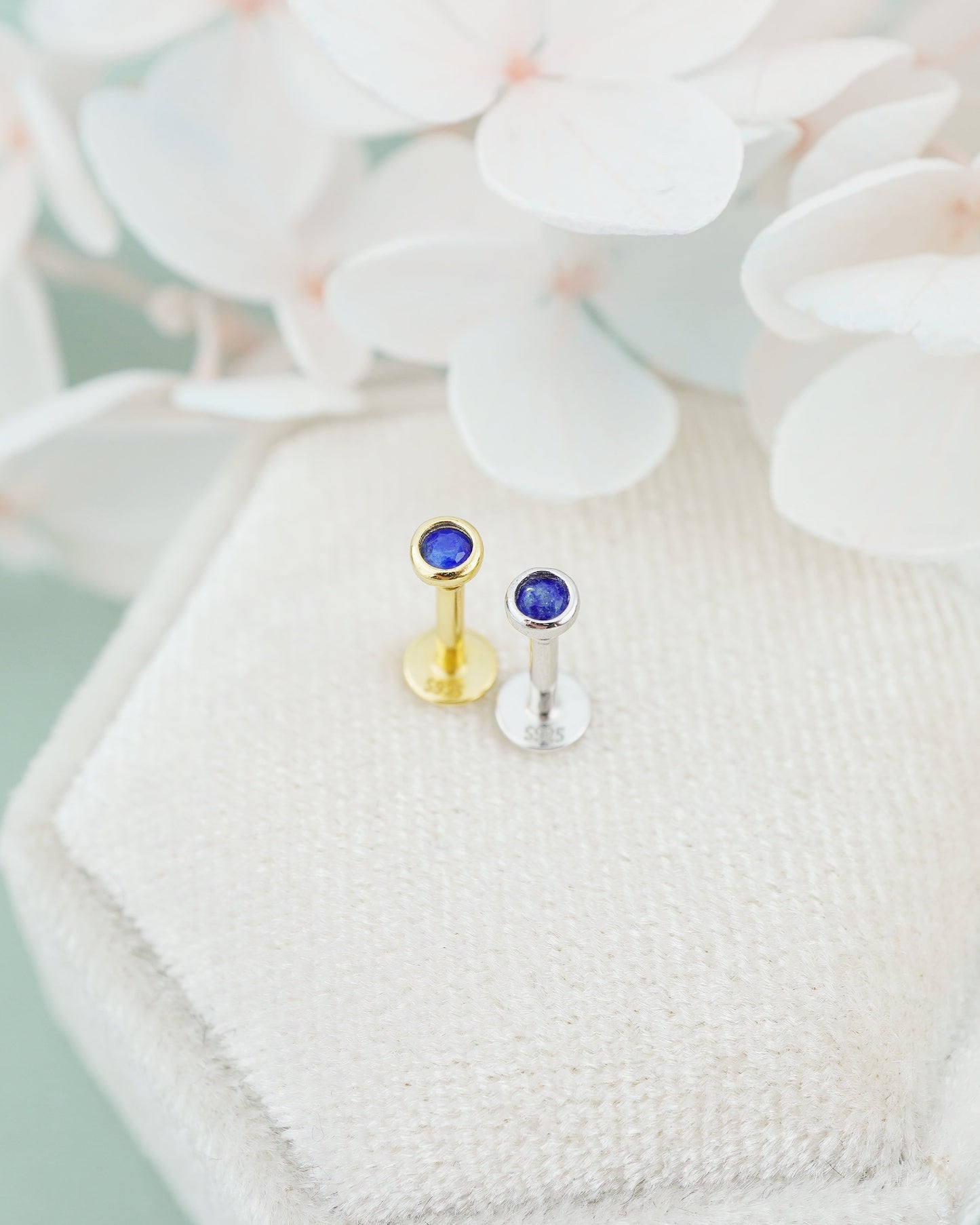 1 pc of VERY TINY 3mm Bezel Natural Lapis Lazuli Sterling Silver Stud Earring in Rhodium or 18ct Gold Plated, Cartilage Helix Lobe Piercing