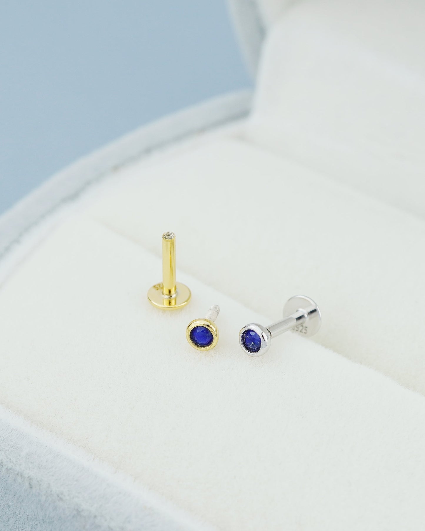 1 pc of VERY TINY 3mm Bezel Natural Lapis Lazuli Sterling Silver Stud Earring in Rhodium or 18ct Gold Plated, Cartilage Helix Lobe Piercing