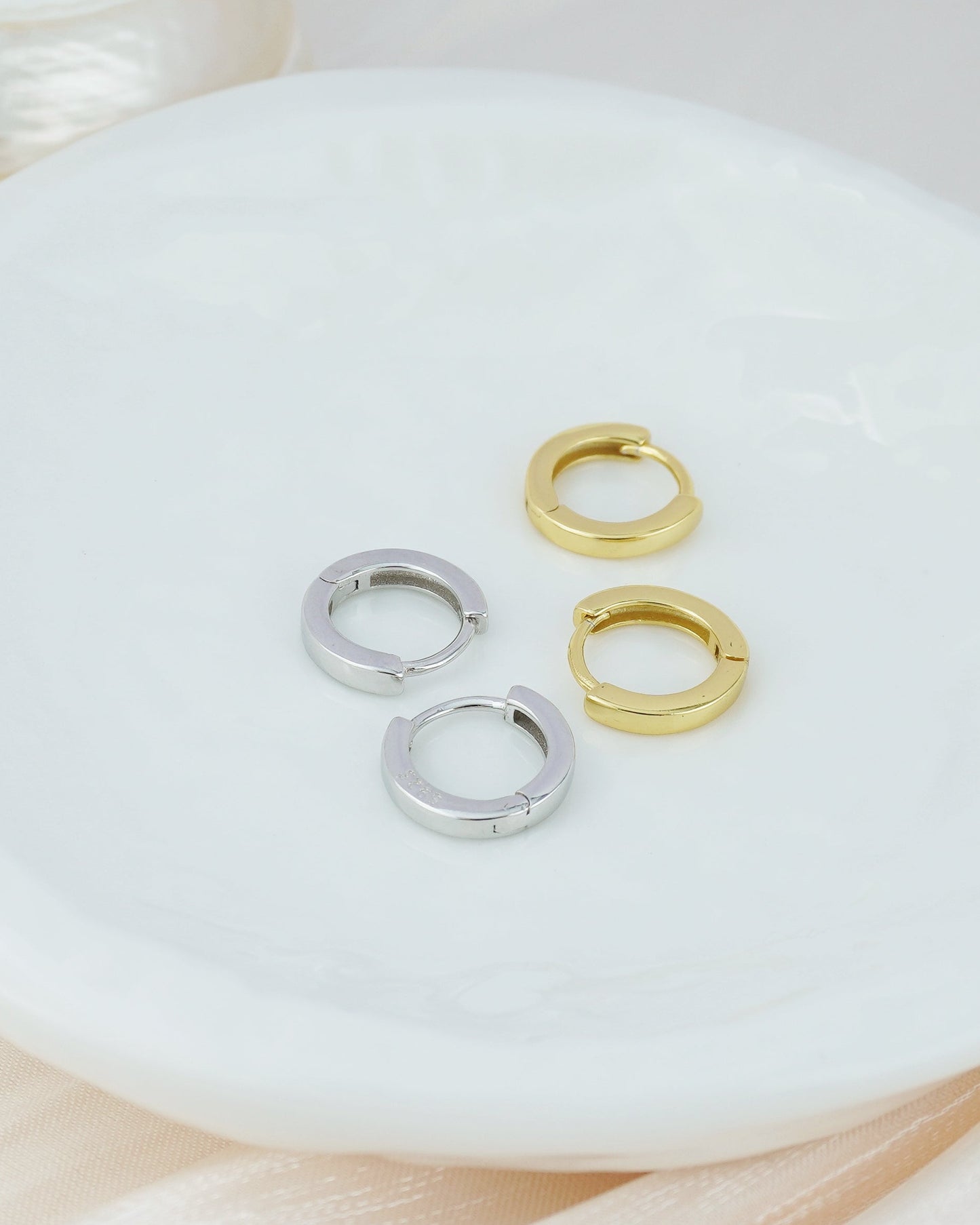 Pair of Square Edge Sterling Silver Huggie Hoop Earrings in Rhodium or 18ct Gold Plated, 3 Sizes