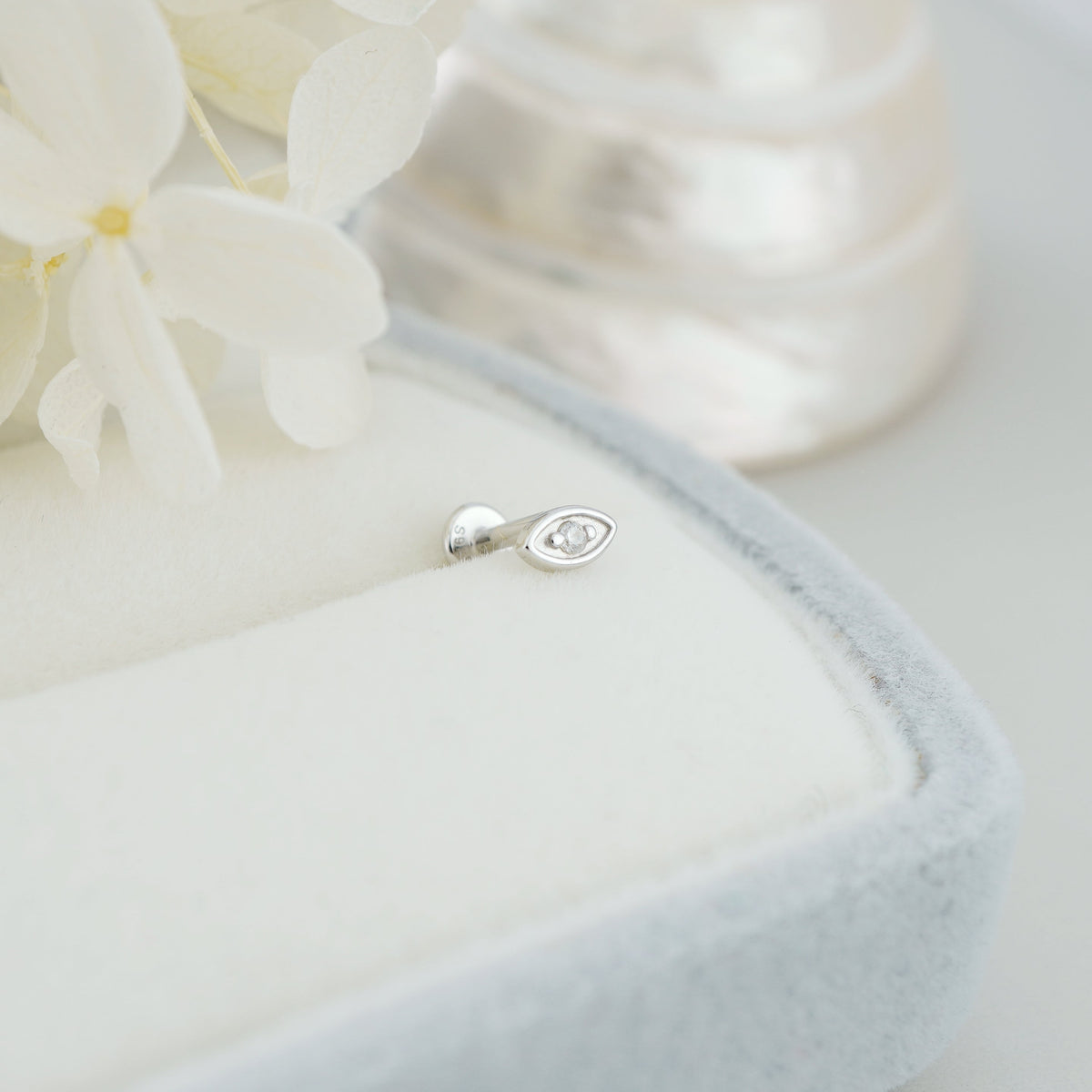 1 pc of Tiny Minimal Eye Stud Earring, Rhodium Plated Sterling Silver, Marquise-shaped with CZ,  Flat-back Helix Cartilage Lobe Piercing Jewelry