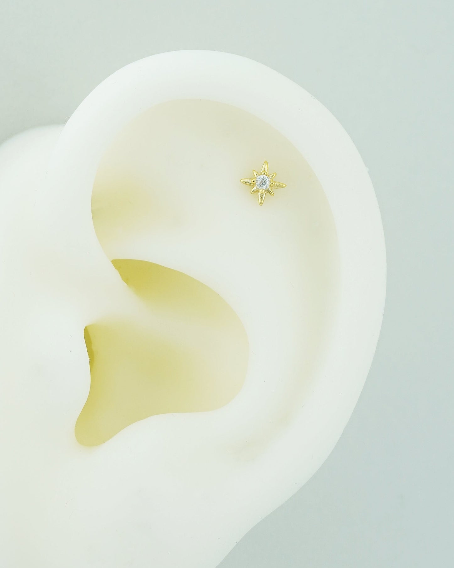 1 pc of Starburst Flat Screw Back Stud Earring with Sparkly CZ in Sterling Silver or 18ct Gold Plated, Mini Tragus Cartilage Piercing