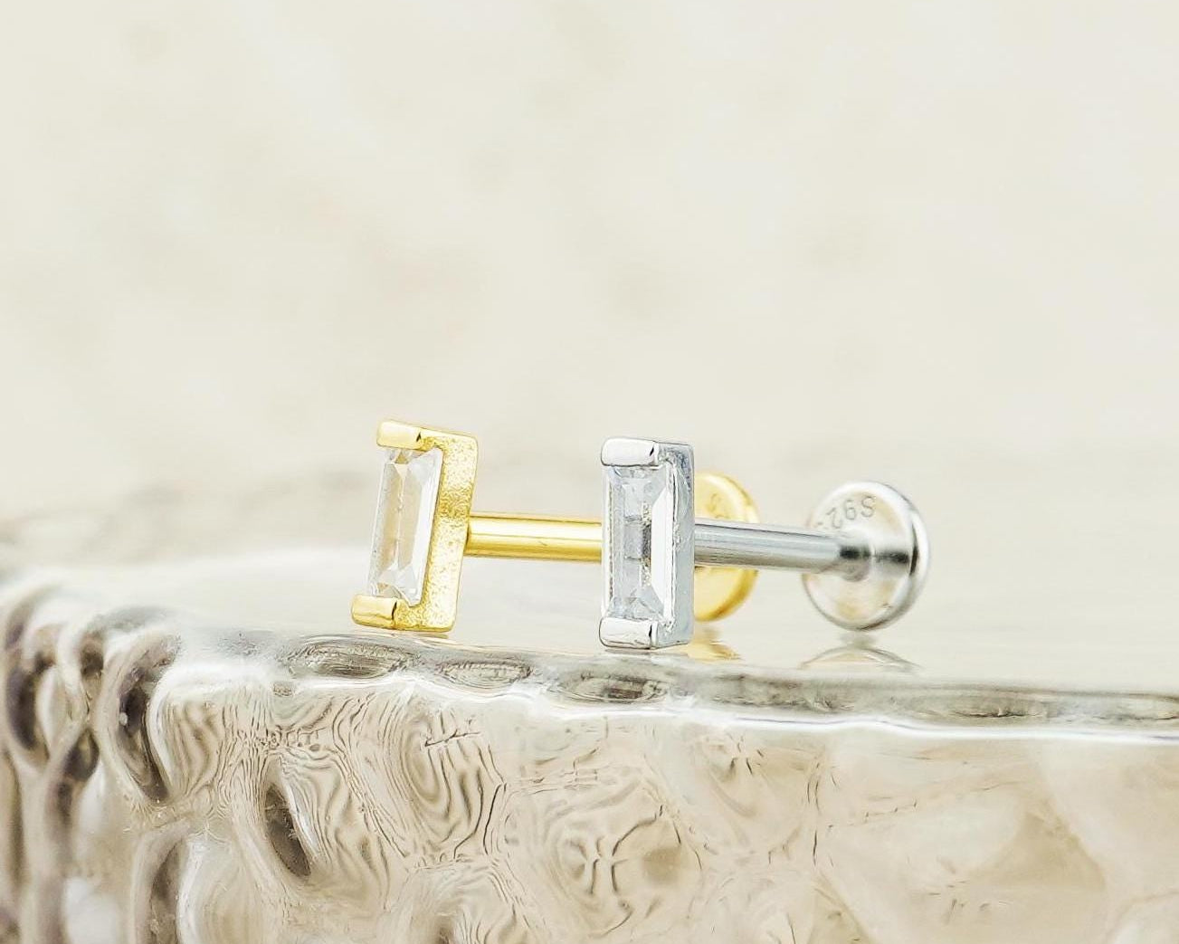 1 pc of Tiny Baguette CZ Stone Sterling Silver Stud Earring in Rhodium or 18ct Gold Plated
