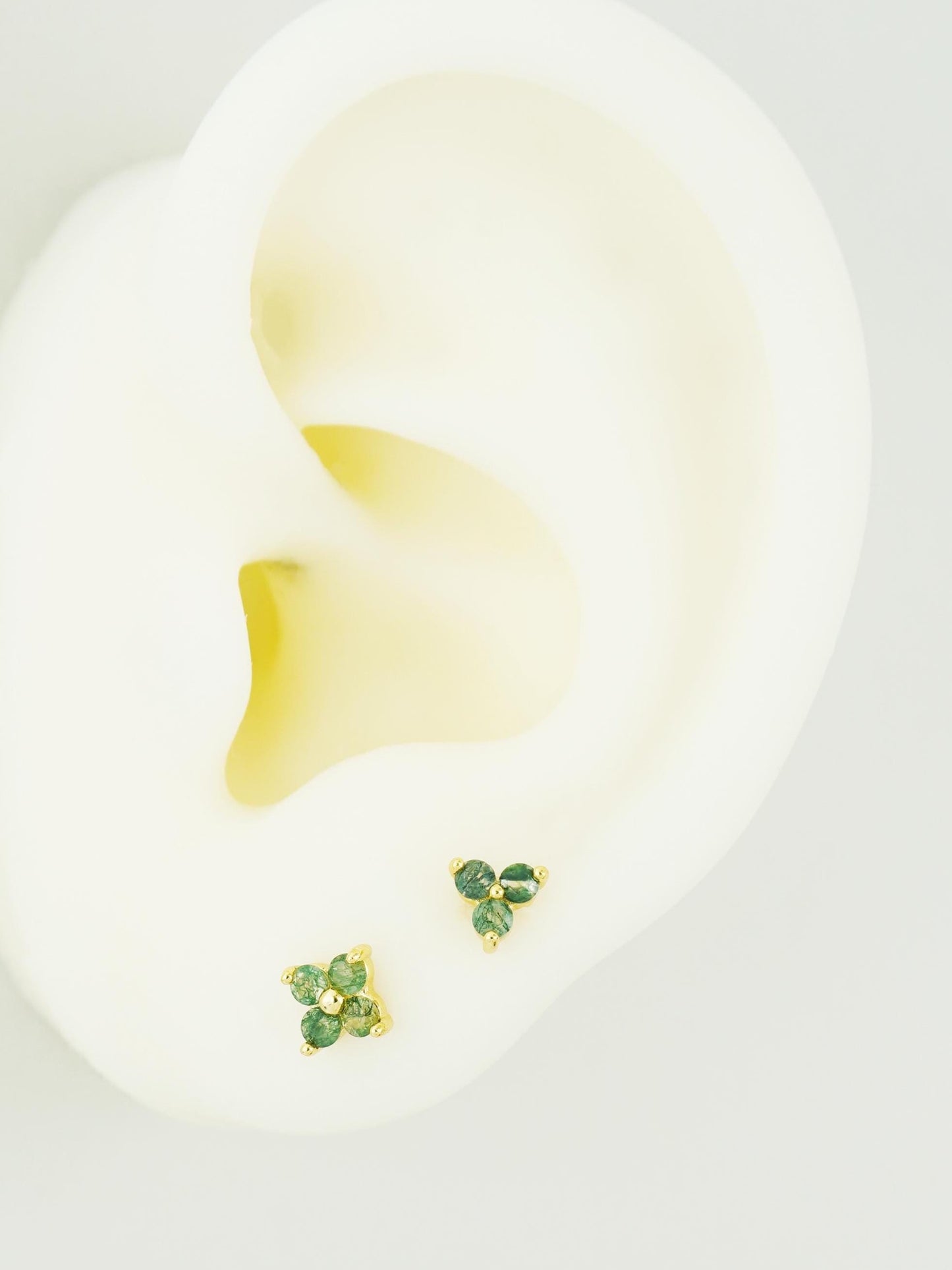 1 pc of Tiny Natural Green Moss Agate Flat Back Stud Earring in Sterling Silver /Plated Gold