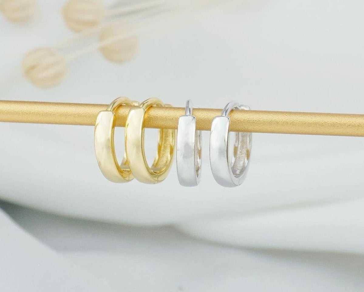 Pair of Round Edged Huggie Hoop Earrings in Sterling Silver or 18ct Gold Plated