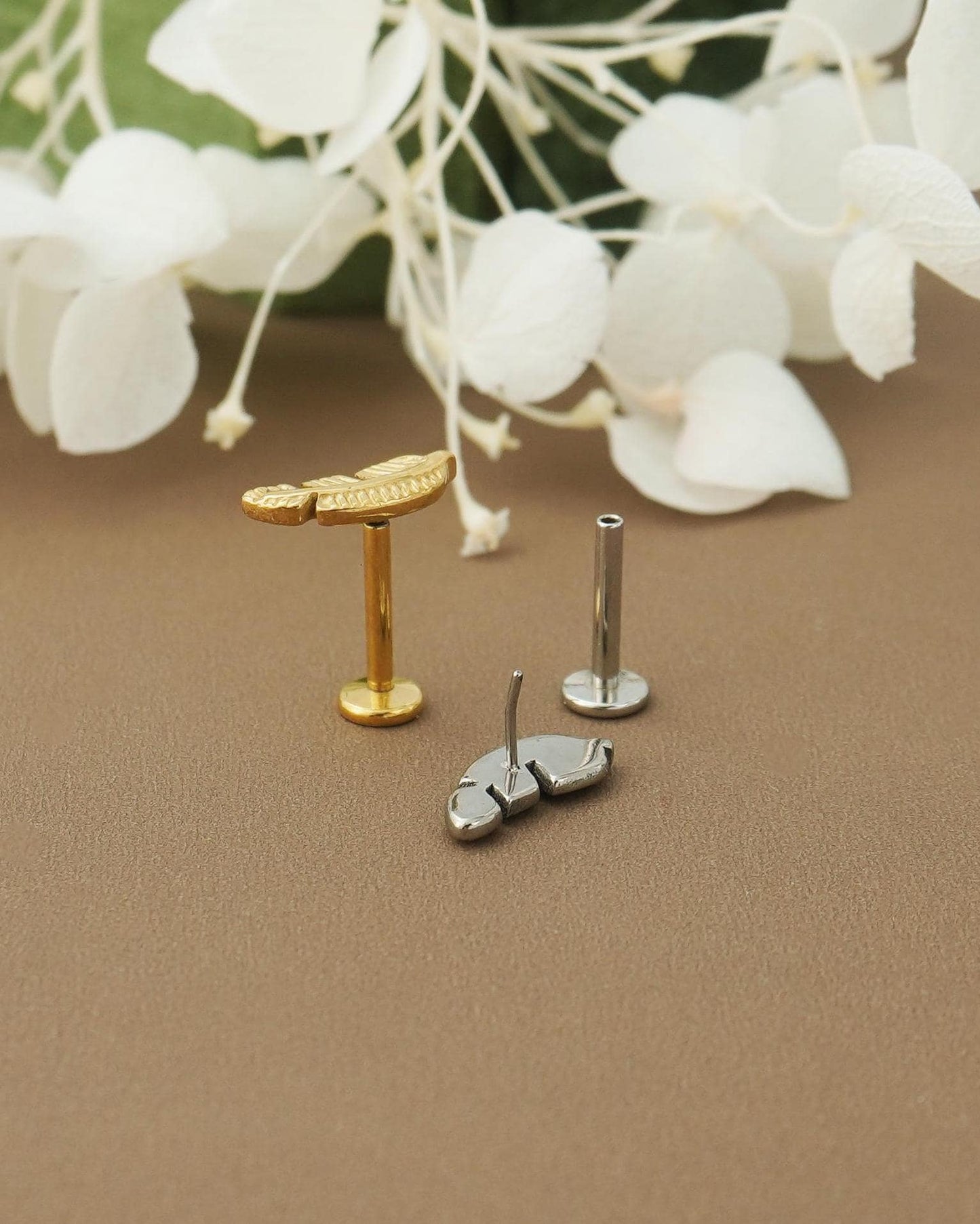 1 pc of Push pin Stainless Steel Flat Back Feather Stud Earring in Steel or Gold Finish